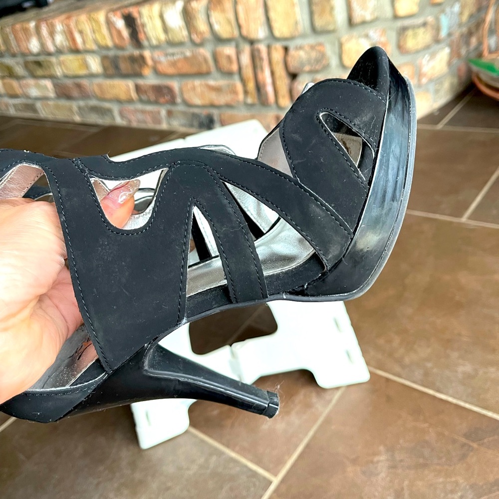 Heels, size 8 , black suede, wear once inside only.